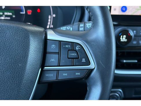 Used 2024 Toyota Grand Highlander AWD Hybrid image 29
