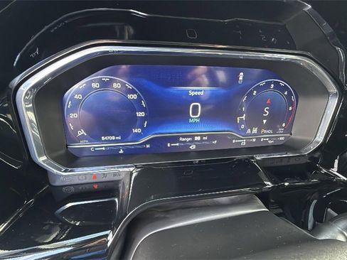 Used 2024 Chevrolet Silverado 2500 LT image 20