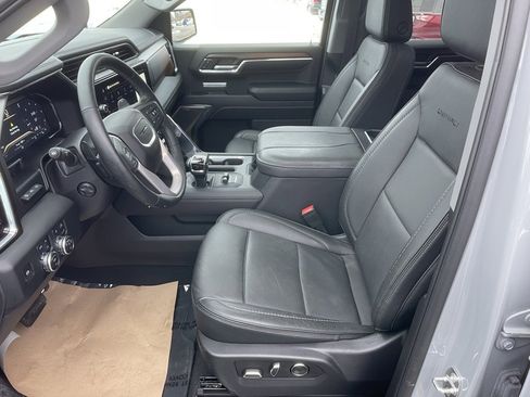 Used 2024 GMC Sierra 1500 Denali w/ Denali Reserve Package image 12
