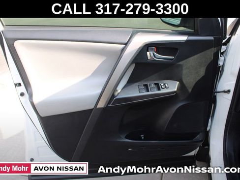 Used 2018 Toyota RAV4 XLE w/ Plus Extra Value Package AWD/4WD image 19