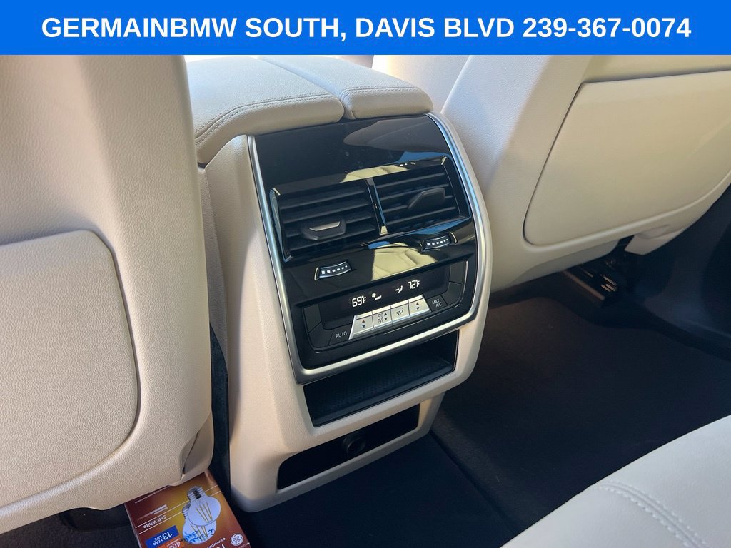Used 2021 BMW X5 sDrive40i w/ Premium Package RWD image 24