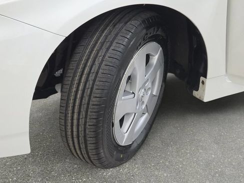 Used 2010 Toyota Prius One FWD image 29