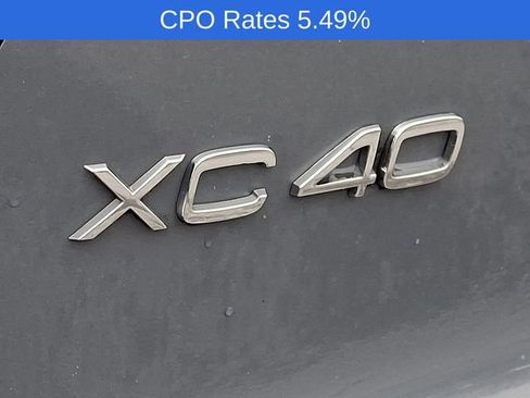 Certified 2023 Volvo XC40 B5 Plus w/ Climate Package AWD/4WD image 34