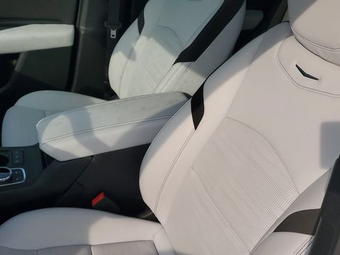 Certified 2024 Cadillac XT4 Sport AWD/4WD image 28