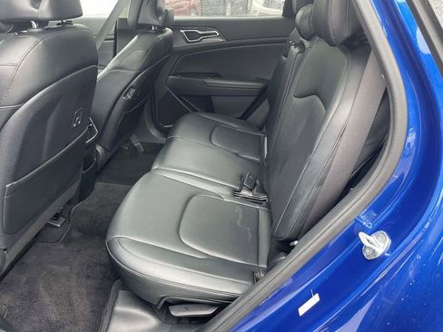 Used 2023 Kia Sportage SX image 21