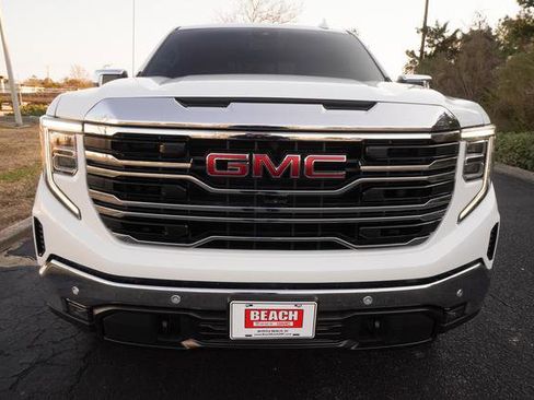 Used 2025 GMC Sierra 1500 SLT w/ SLT Premium Plus Package image 8