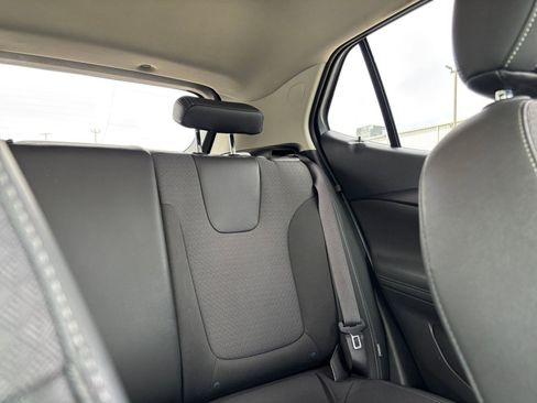 Used 2025 Buick Encore GX Preferred FWD image 32