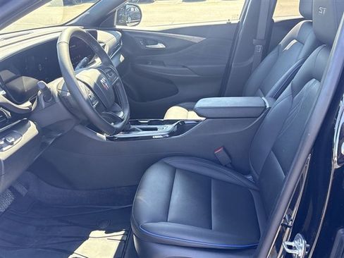 Used 2024 Buick Envista Sport Touring w/ Convenience I Package image 18