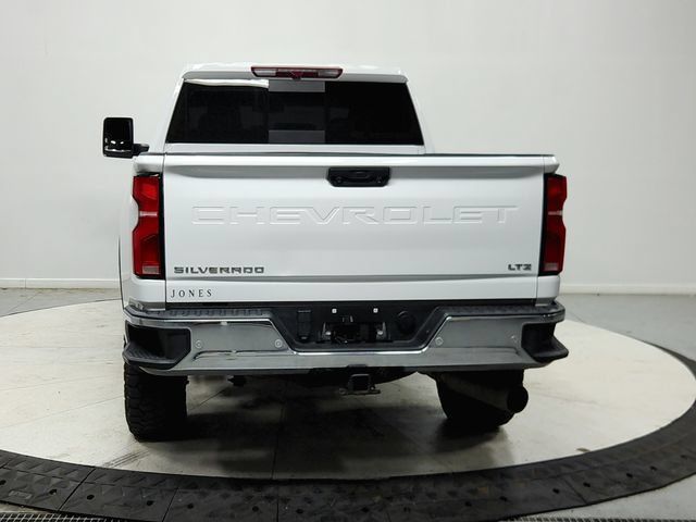 Used 2025 Chevrolet Silverado 2500 LTZ w/ LTZ Convenience Package AWD/4WD image 7