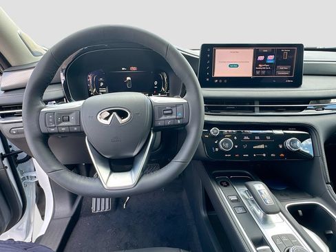 Used 2027 INFINITI QX60 Luxe w/ Cargo Package FWD image 12