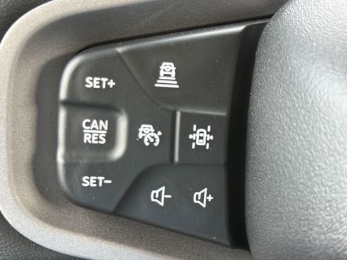 New 2025 Ford Bronco Badlands image 31