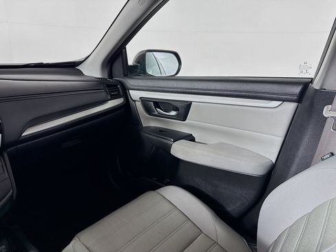 Used 2017 Honda CR-V LX image 26