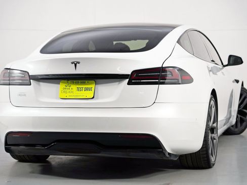 Used 2022 Tesla Model S image 5