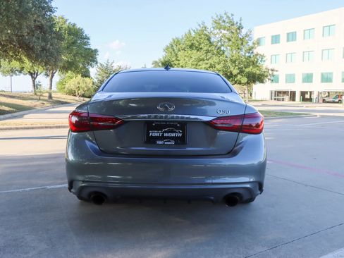 Used 2018 INFINITI Q50 Luxe RWD image 6