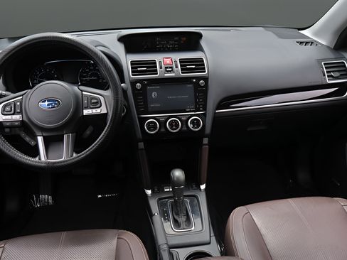 Used 2018 Subaru Forester 2.5i Touring w/ Popular Package #2 AWD/4WD image 15