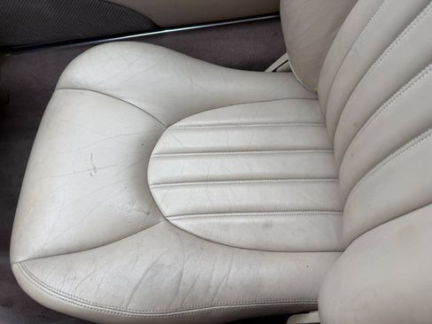 Used 2000 Jaguar XK8 Convertible RWD image 17