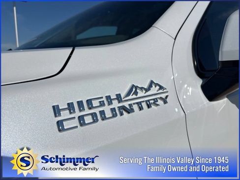 New 2026 Chevrolet Tahoe High Country w/ Sun And Tow Package AWD/4WD image 10