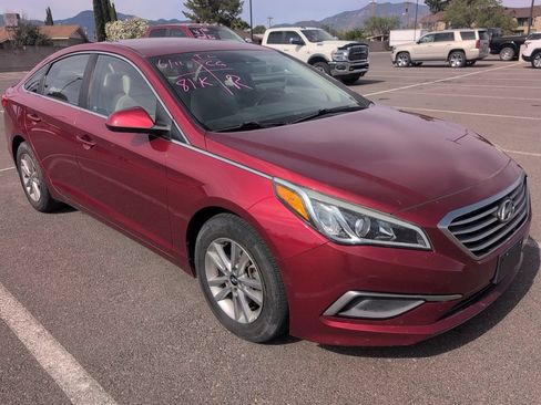 Used 2016 Hyundai Sonata SE FWD image 4