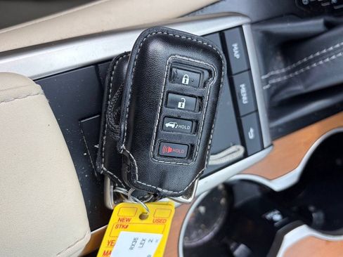 Used 2022 Lexus RX 350 FWD w/ Premium Package image 14