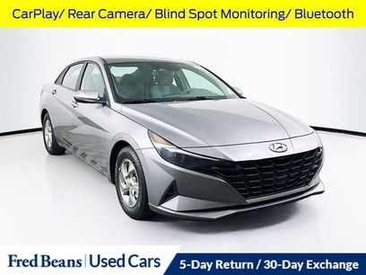 Used 2023 Hyundai Elantra SE