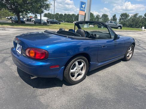 Used 1999 MAZDA MX-5 Miata 10th Anniversary Edition RWD image 13