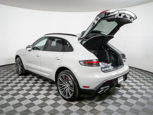 New 2026 Porsche Macan S image 36