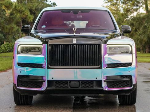 Used 2020 Rolls-Royce Cullinan AWD/4WD image 13