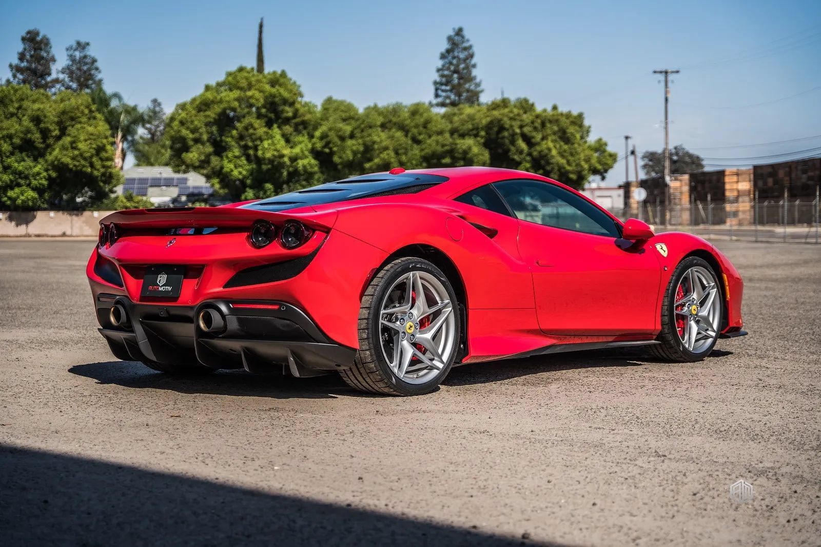 Used 2021 Ferrari F8 Tributo RWD image 5