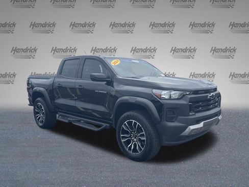 Used 2024 Chevrolet Colorado Trail Boss w/ LPO, Dark Essentials Package AWD/4WD image 2