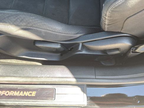 Used 2018 Ford Mustang Shelby GT350 w/ Electronics Package image 18