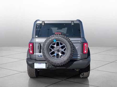 New 2025 Ford Bronco Badlands image 14