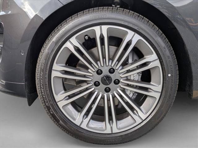 New 2026 Land Rover Range Rover Sport Dynamic SE AWD/4WD image 10