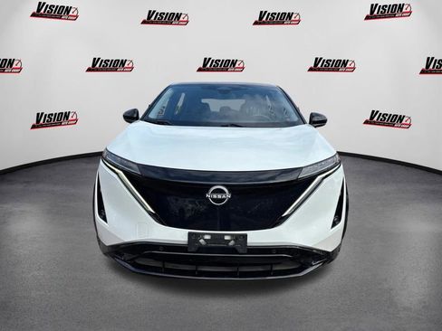 Used 2023 Nissan Ariya FWD image 2