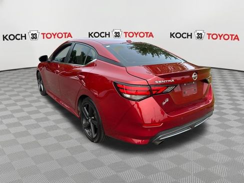 Used 2021 Nissan Sentra SR w/ SR Premium Package FWD image 6