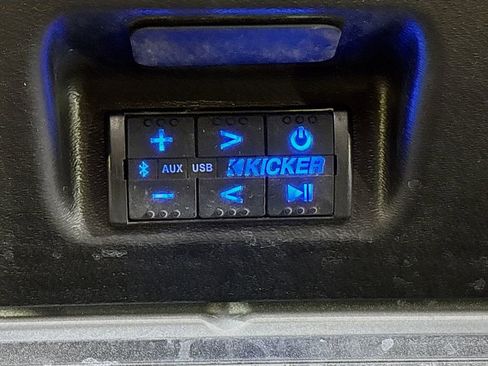 Certified 2021 GMC Sierra 1500 AT4 w/ AT4 Premium Package image 37