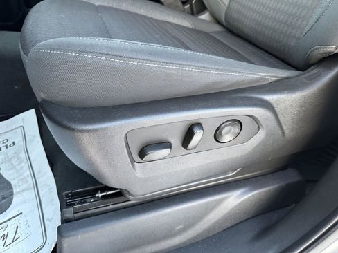 Used 2023 Chevrolet Silverado 1500 LT image 23