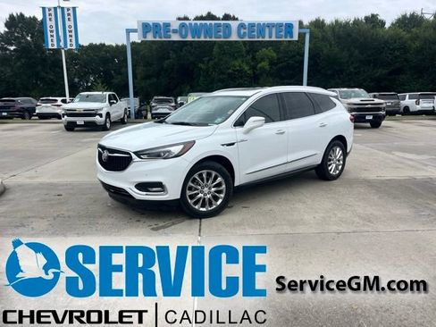 Used 2018 Buick Enclave Premium w/ Trailering Package FWD image 1