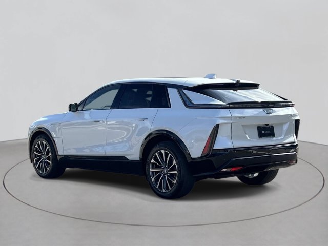 Used 2024 Cadillac Lyriq Sport w/ LPO, Floor Liner Package AWD/4WD image 3