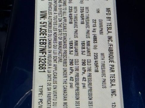 Used 2022 Tesla Model 3 Long Range image 37