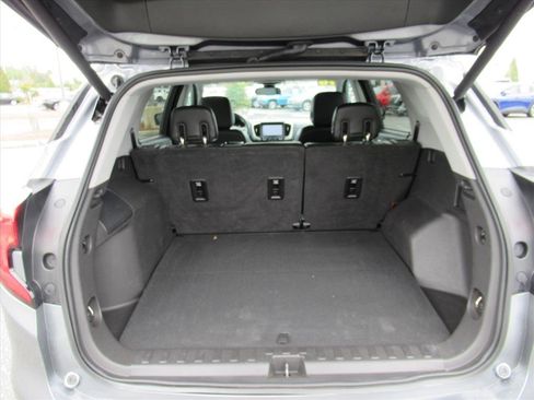 Used 2018 GMC Terrain SLT w/ Preferred Package image 31