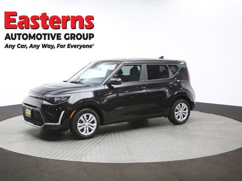 Used 2023 Kia Soul LX FWD image 55