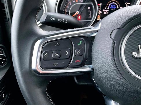 Certified 2019 Jeep Wrangler Unlimited Sahara image 27