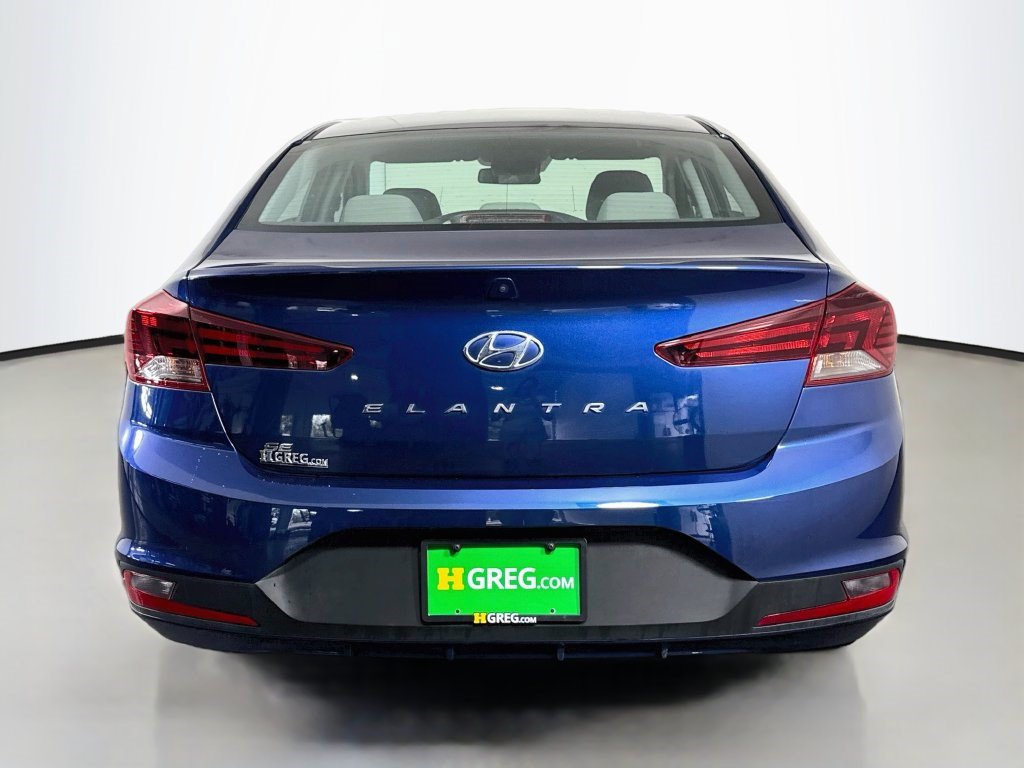 Used 2020 Hyundai Elantra SE FWD image 8
