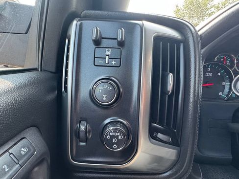 Used 2018 Chevrolet Silverado 1500 LTZ w/ Sport Package AWD/4WD image 31