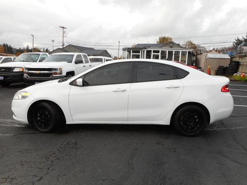 Used 2016 Dodge Dart SE w/ Convenience Group image 6