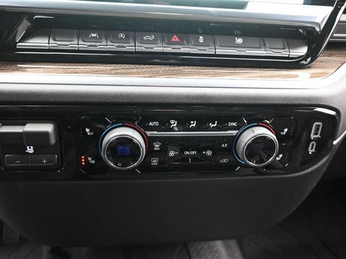 New 2026 Chevrolet Silverado 1500 LT w/ All Star Edition Plus image 18