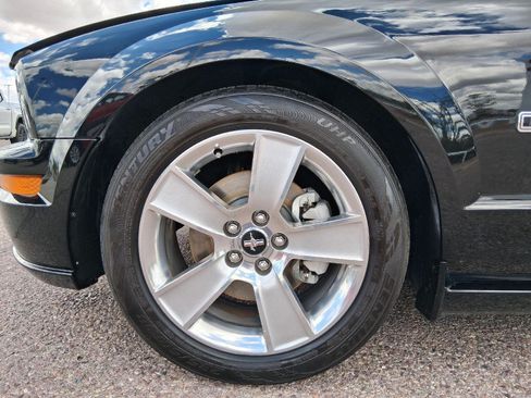 Used 2007 Ford Mustang GT RWD image 37