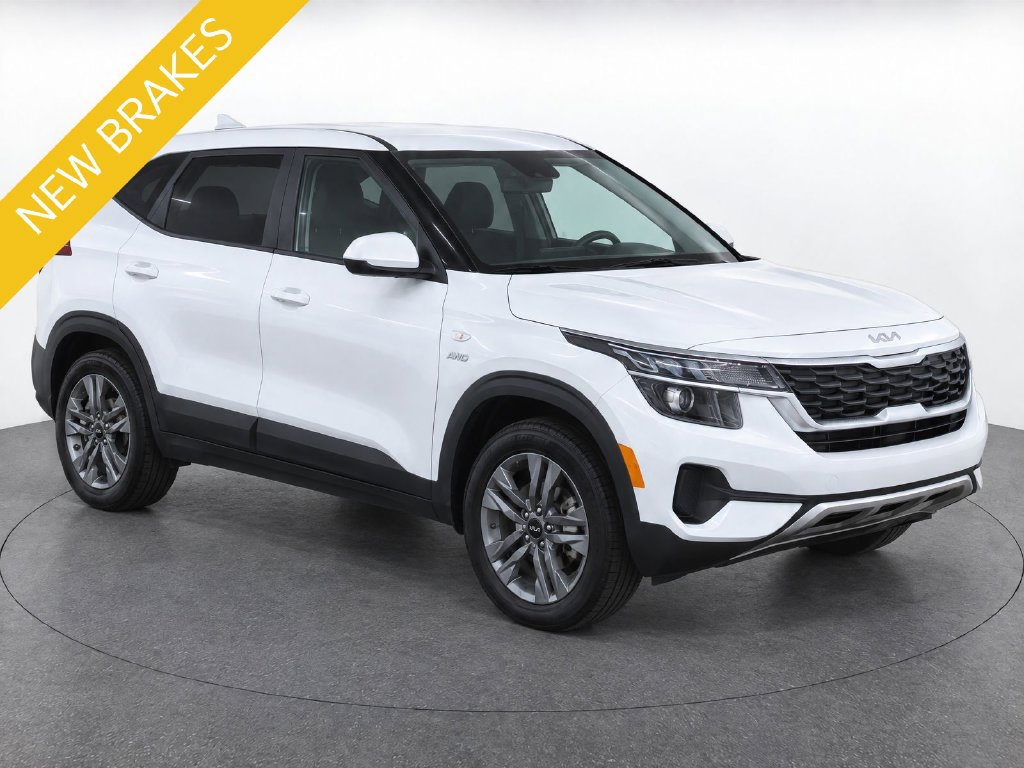 Certified 2022 Kia Seltos LX AWD/4WD image 2