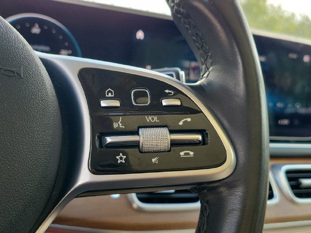 Used 2022 Mercedes-Benz GLS 450 4MATIC image 32