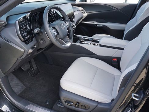 Certified 2025 Lexus RX 350 Premium image 13
